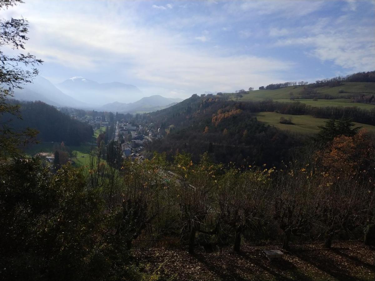 Appartement Chateau Uriage-Chamrousse Saint-Martin-d'Uriage Luaran gambar